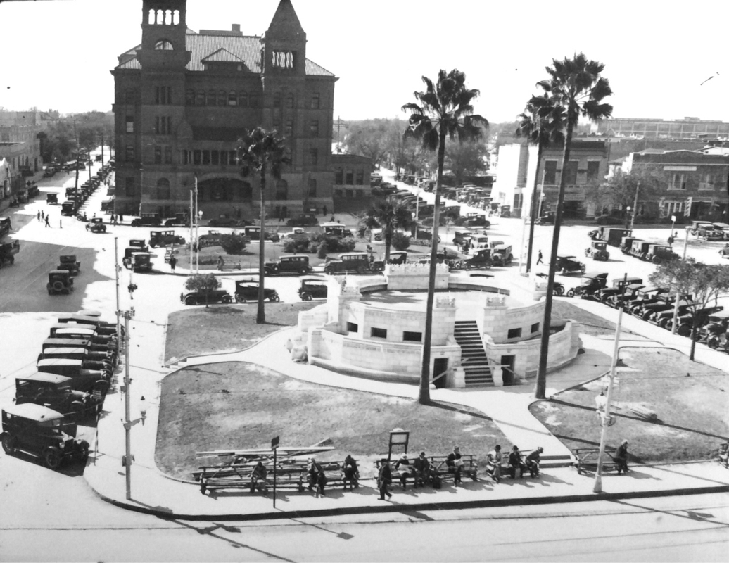 Main Plaza circa 1930  | Drink up the history with The Barwalk, San Antonio TX